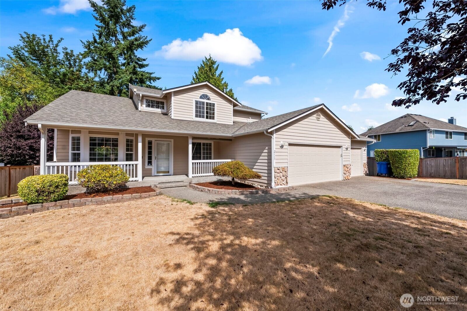 Property Photo: 2117 22nd Street SE WA 98372