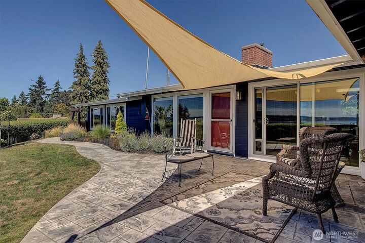 Property Photo:  23006  Thunderbird Drive S  WA 98198 