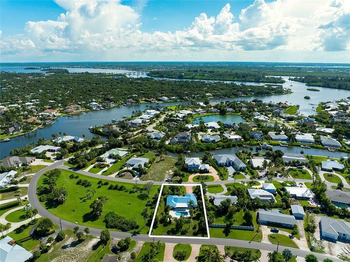 Property Photo:  4400 Sunset Drive  FL 32963 