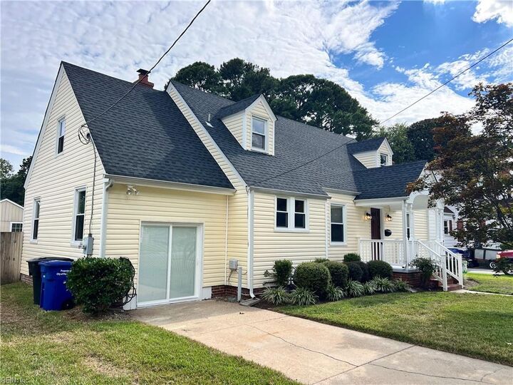 Property Photo: 4109 Arlington Pl VA 23707