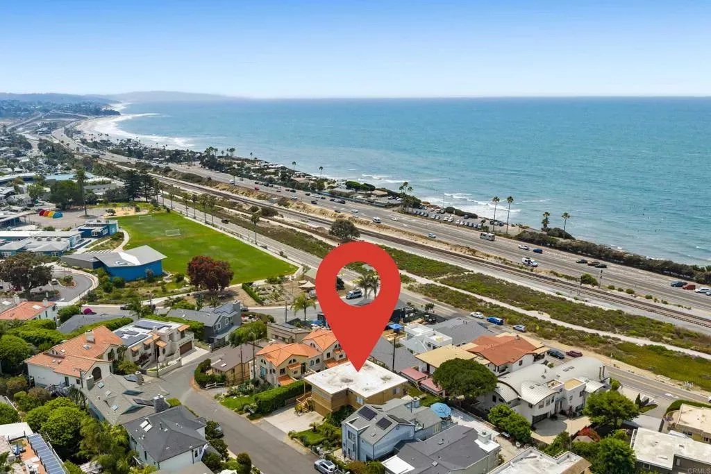 Property Photo:  1770 Haydn Drive  CA 92007 