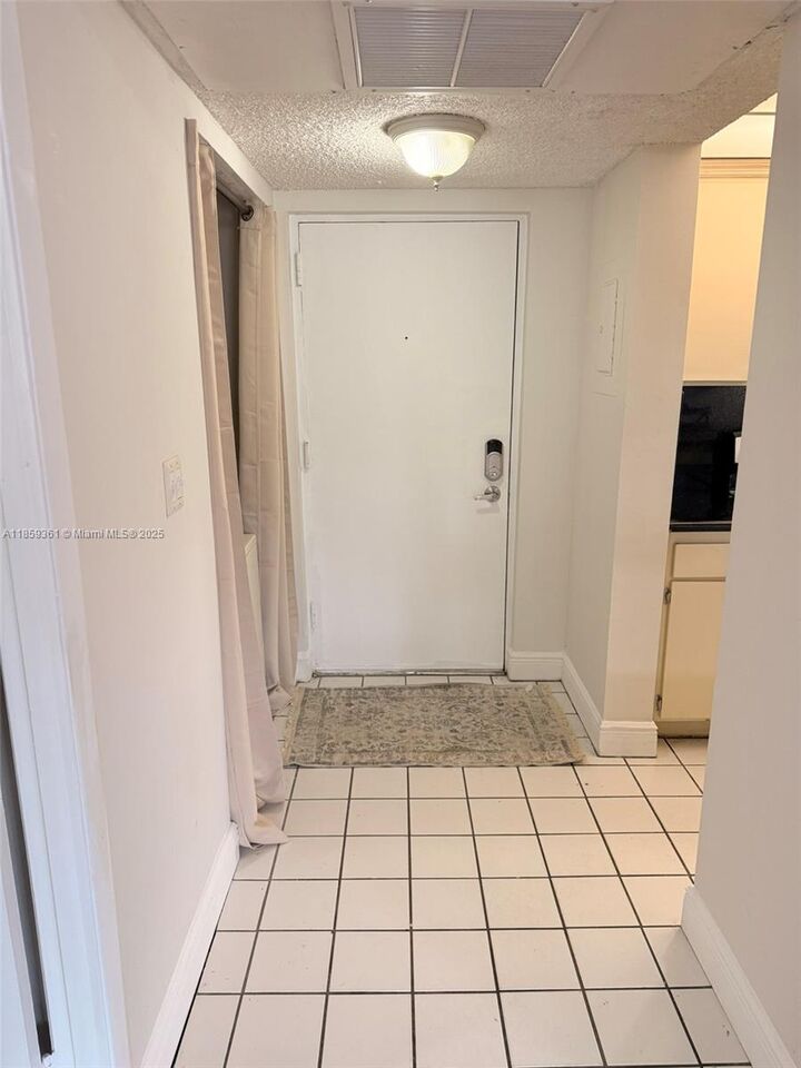 Property Photo: 8160 Geneva Ct 205 FL 33166