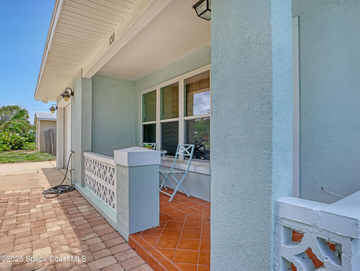 Property Photo:  131 E Arlington Street  FL 32937 