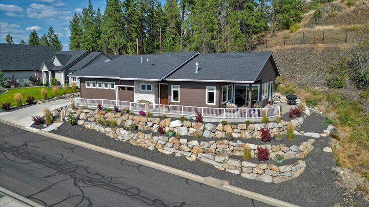 13622 N Eagle View Ln  Spokane WA 99208 photo