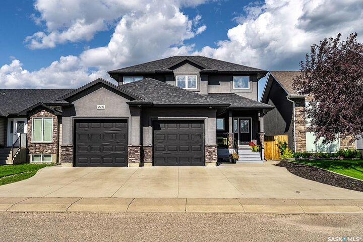 218 Fleming Crescent  Saskatoon SK S7W 0E7 photo