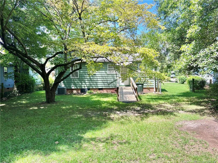 Property Photo: 522 S Caledonia Road NC 28352
