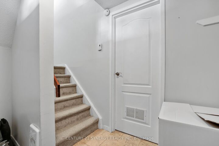 Photo de la propriété: 3415 Uplands Drive 17 ON K1V 9N3