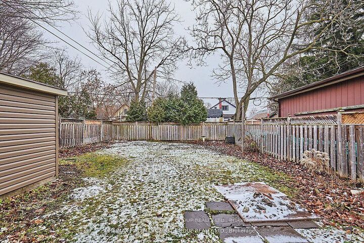 Property Photo:  33 McLaughlin Boulevard  ON L1G 2N7 