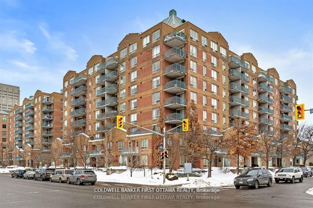 Property Photo:  35 Holland Avenue 410  ON K1Y 4S2 