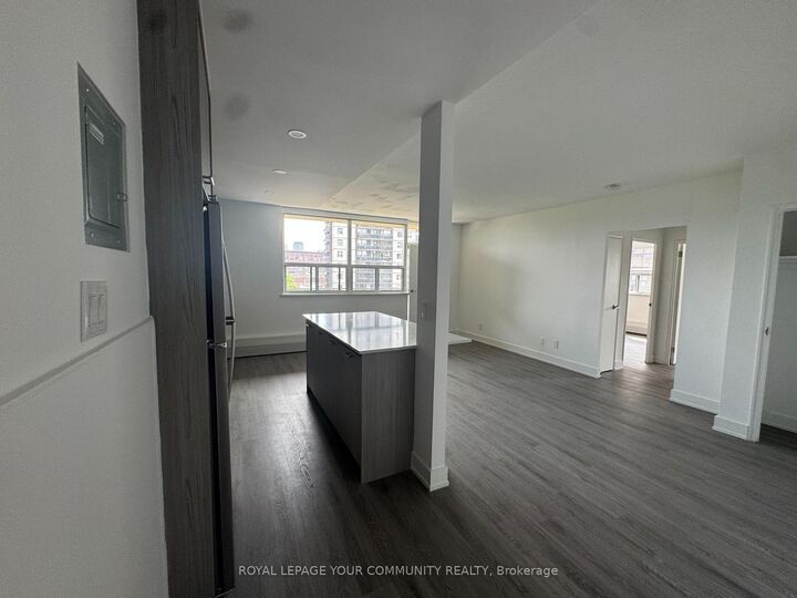 Property Photo: 135 Tyndall Avenue 0521 ON M6K 2G3