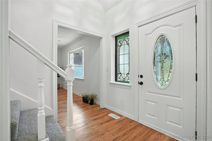 Property Photo:  4000 S Chestnut Avenue  OK 74011 