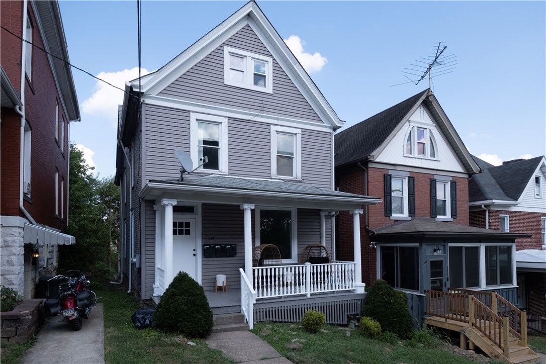 Property Photo: 215 N Maple Ave PA 15601