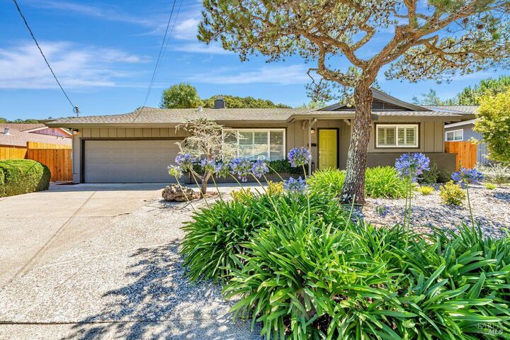 2180 Las Gallinas Avenue  San Rafael CA 94903 photo