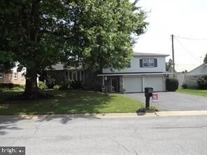 66 Crestview Drive  Lebanon PA 17042 photo