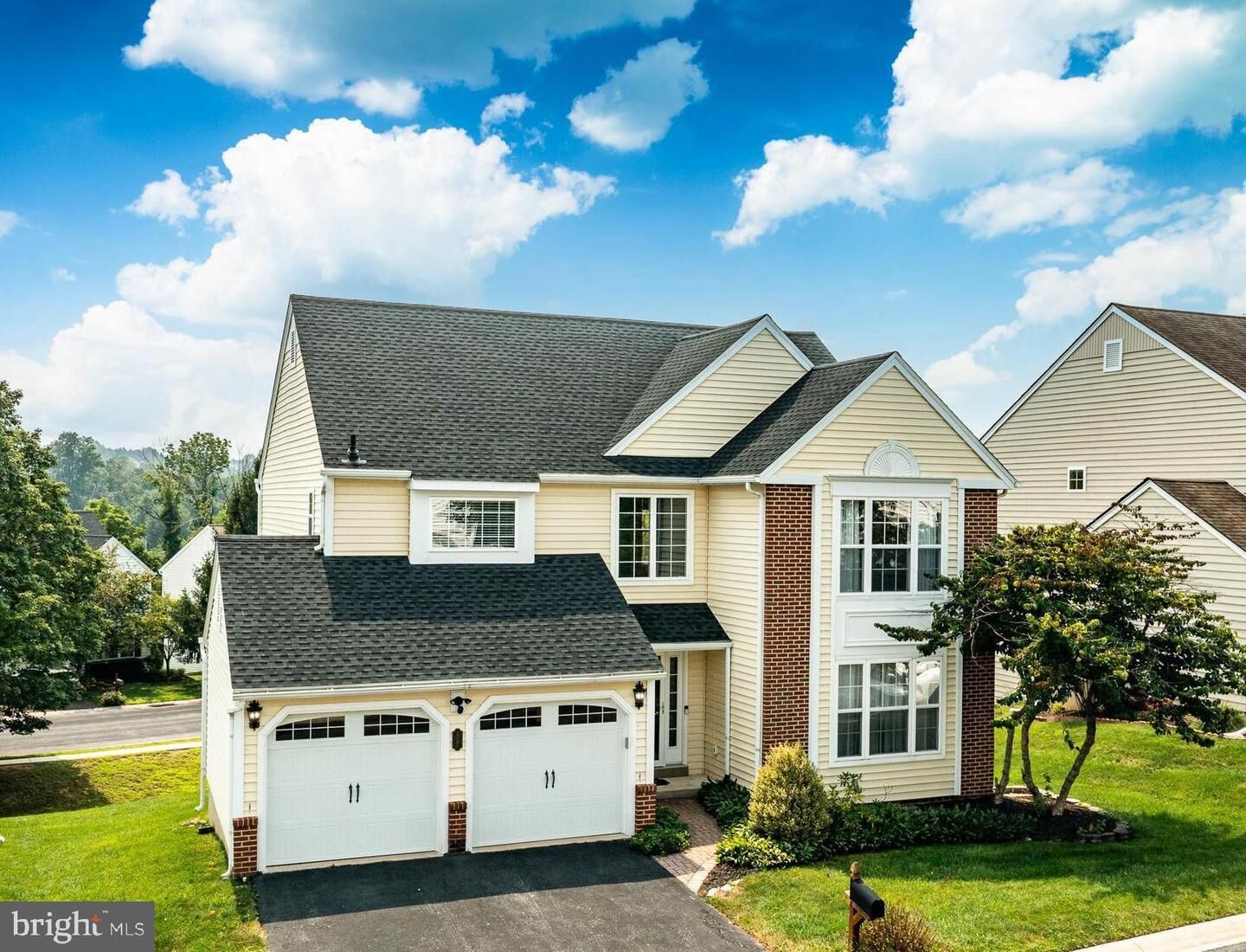 Property Photo:  407 Carpenters Cove Lane  PA 19335 