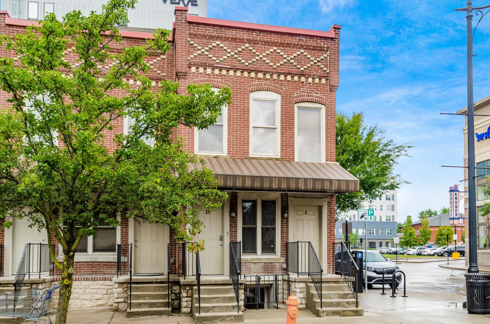 Property Photo: 2 Clark Place OH 43201