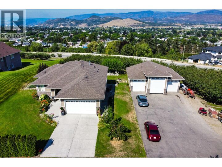 833 McCurdy Road East  Kelowna BC V1X 8G3 photo