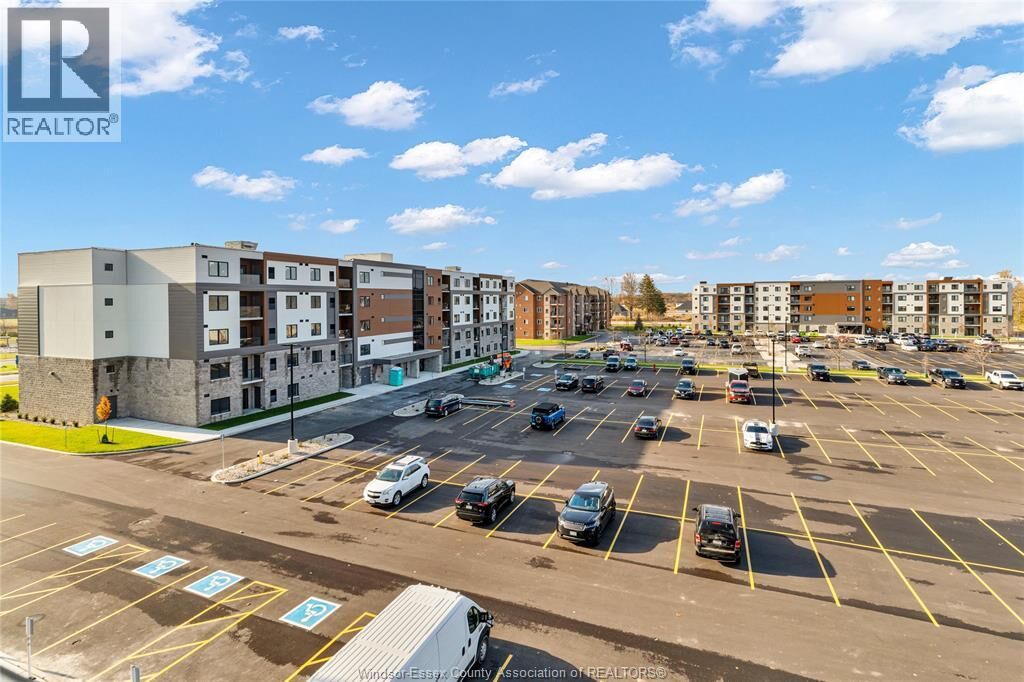 Property Photo:  2600 Sandwich West Parkway 209  ON N9H 2R6 