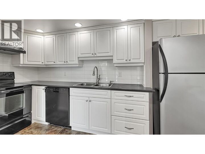 Property Photo:  1471 Inkar Road 17  BC V1Y 8J1 