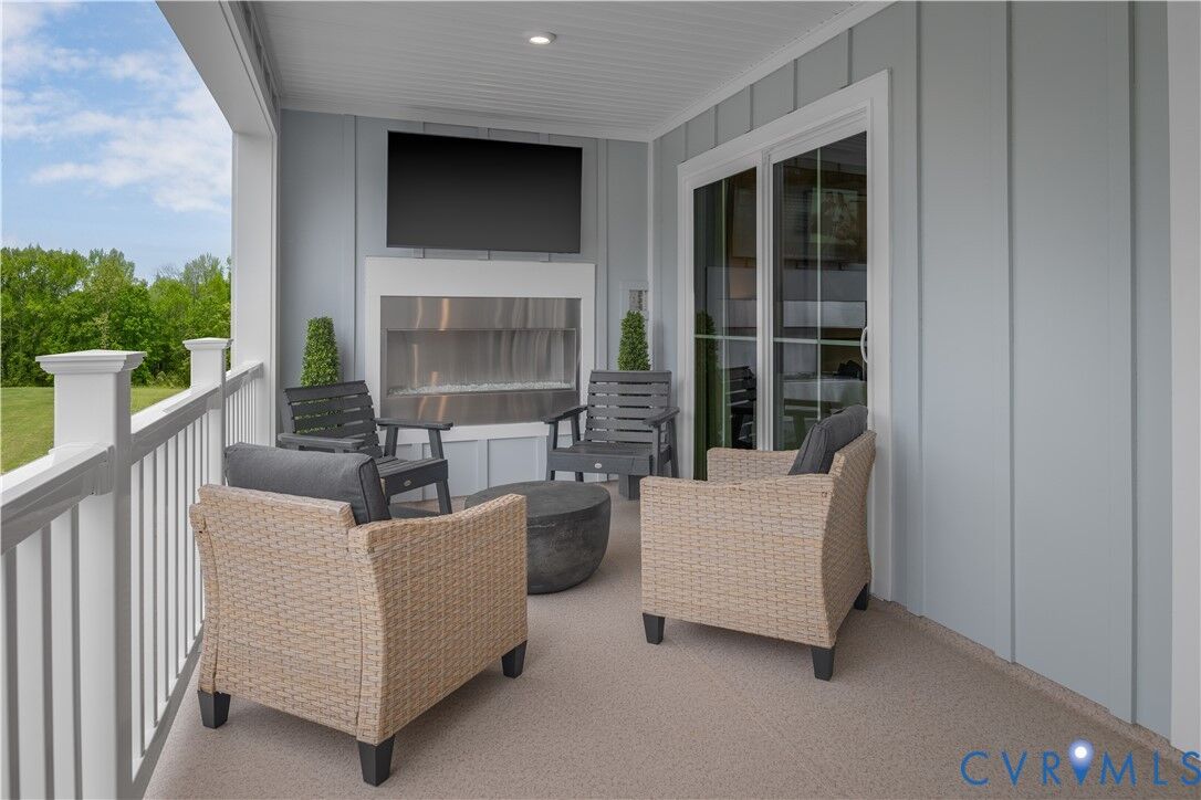 Property Photo: 8023 Lake Laurel Lane B VA 23060