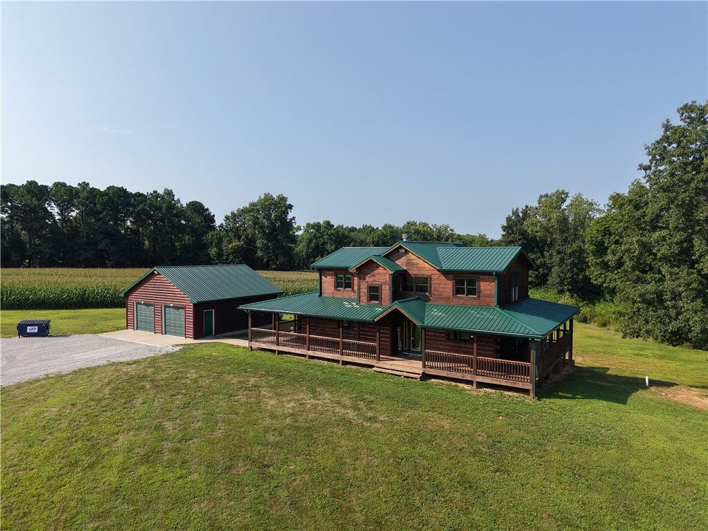 Property Photo: 1444 E 1000 North Road IL 62438