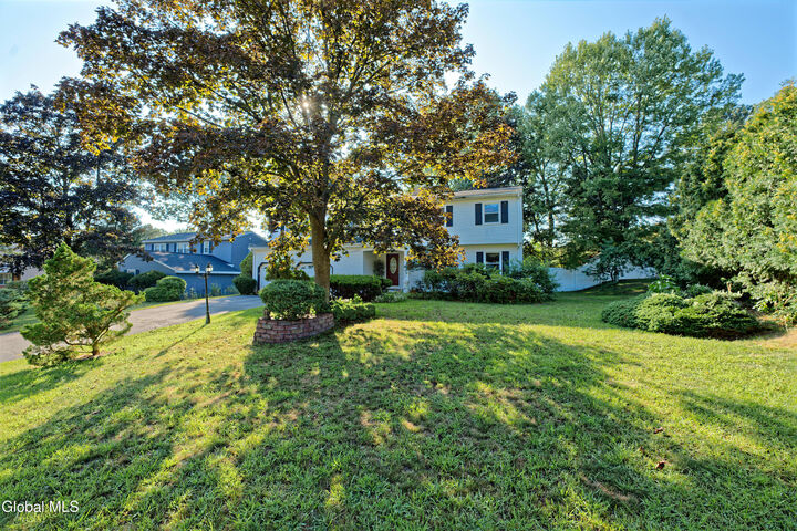 Property Photo: 12 Lynnwood Drive NY 12211