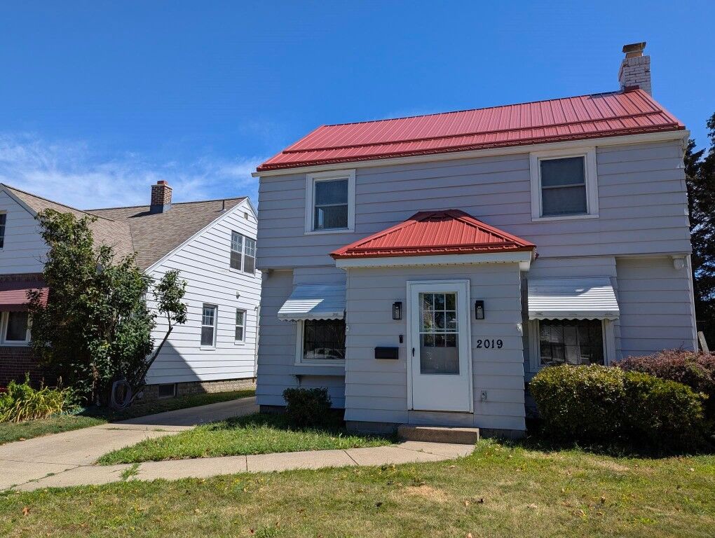 Property Photo:  2019 Eastlawn Parkway  PA 16510 