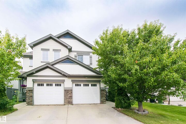 1618 64 Street SW  Edmonton AB T6X 0N2 photo