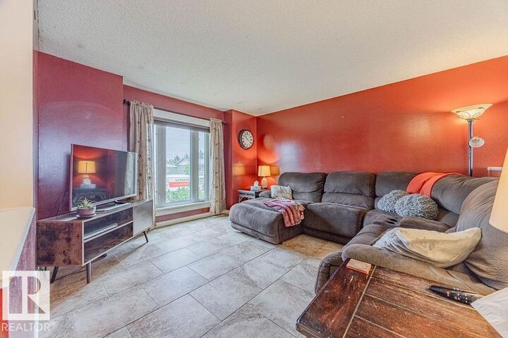 Property Photo: 5026 53 Ave AB T0B 4A0