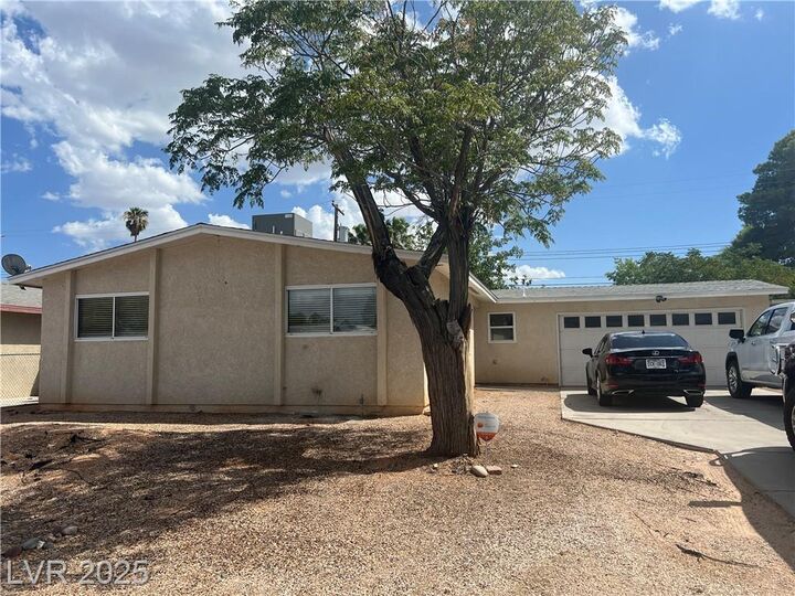 Property Photo: 4317 Hanford Avenue NV 89107