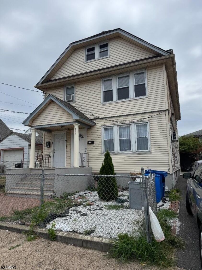 Property Photo: 307 E 24th St NJ 07514