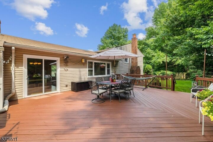 Property Photo: 7 Doreen Ct NJ 07866