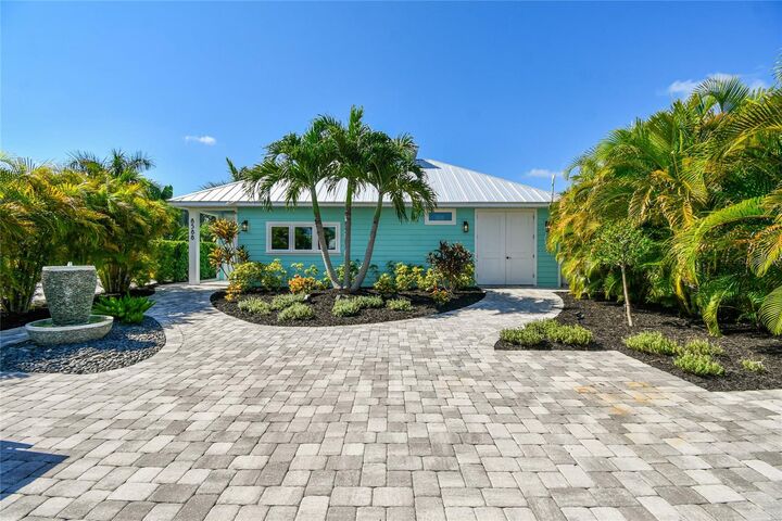 Property Photo: 8588 SW Sand Crane Circle FL 34269