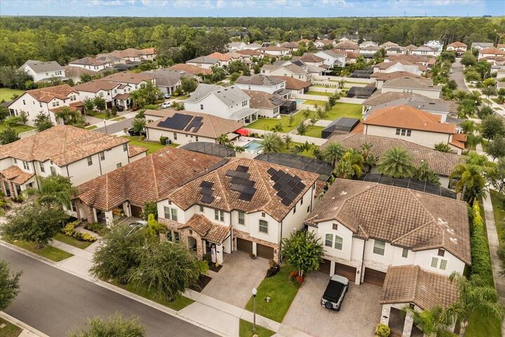 Property Photo:  8420 Vivaro Isle Way  FL 34786 