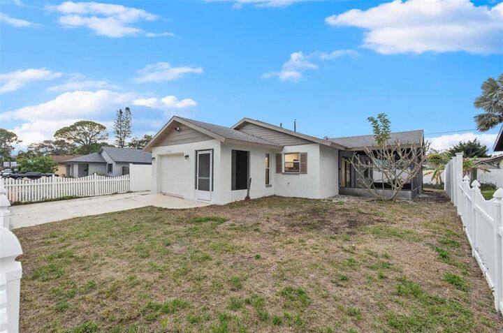 Property Photo:  2347 Benson Street  FL 34231 