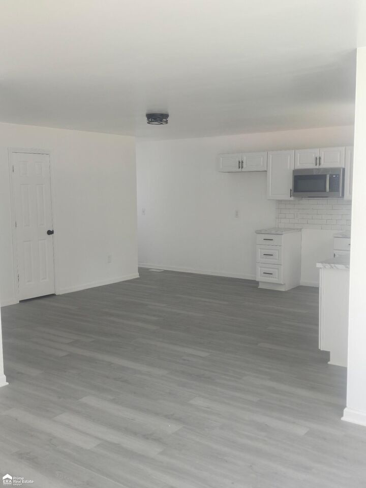 Property Photo: 4217 Oconner Road MI 48504