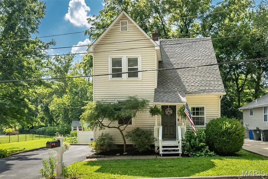 Property Photo: 14 Inez Avenue MO 63088