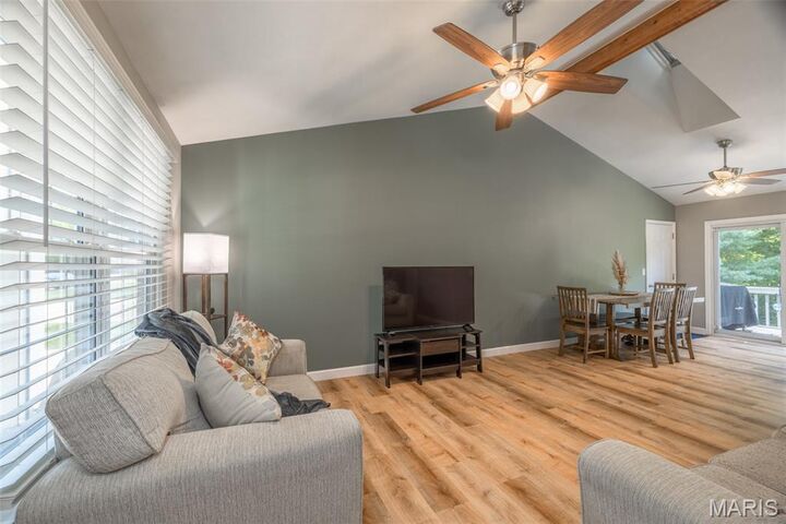 Property Photo:  17 Applehill Court  MO 63376 