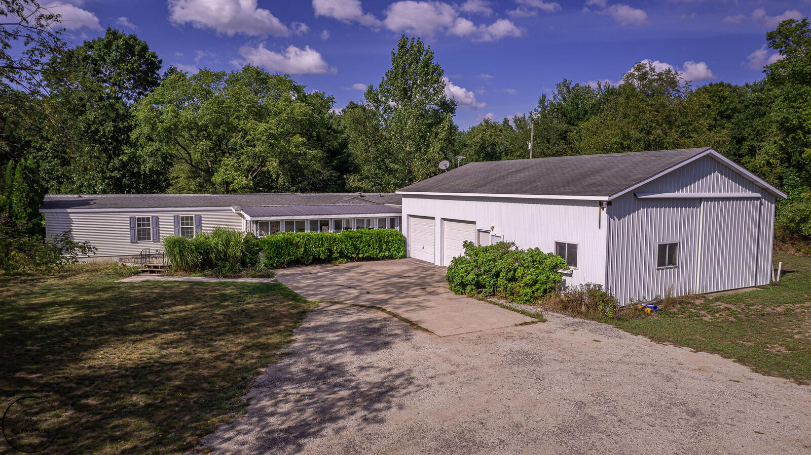 Property Photo: 8716 N 80th Avenue MI 49449