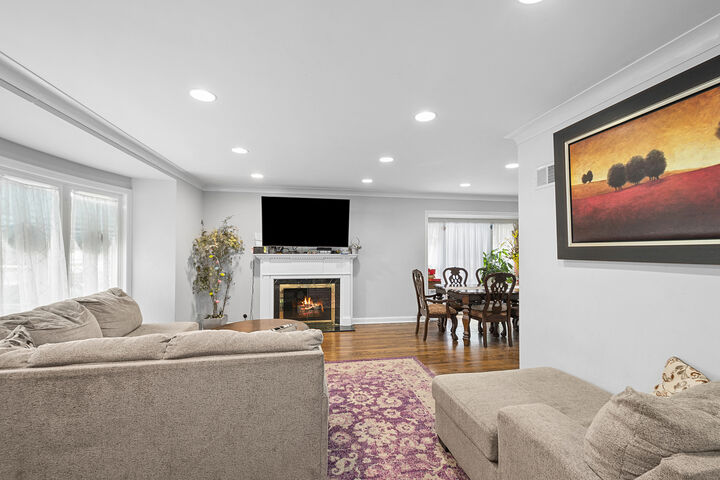 Property Photo: 1515 Monroe Avenue IL 60305