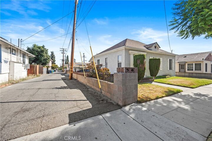 Property Photo:  12512 Broadway  CA 90601 