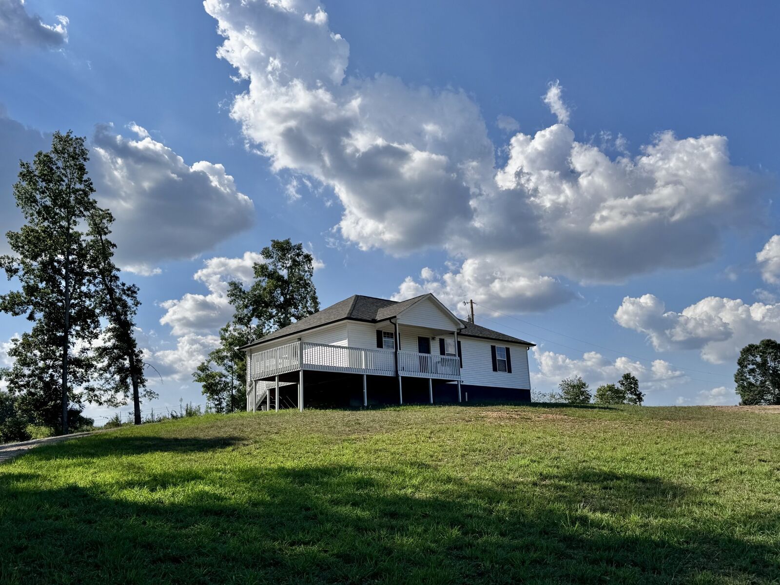 Property Photo:  1261 Brannon Rd  TN 38464 