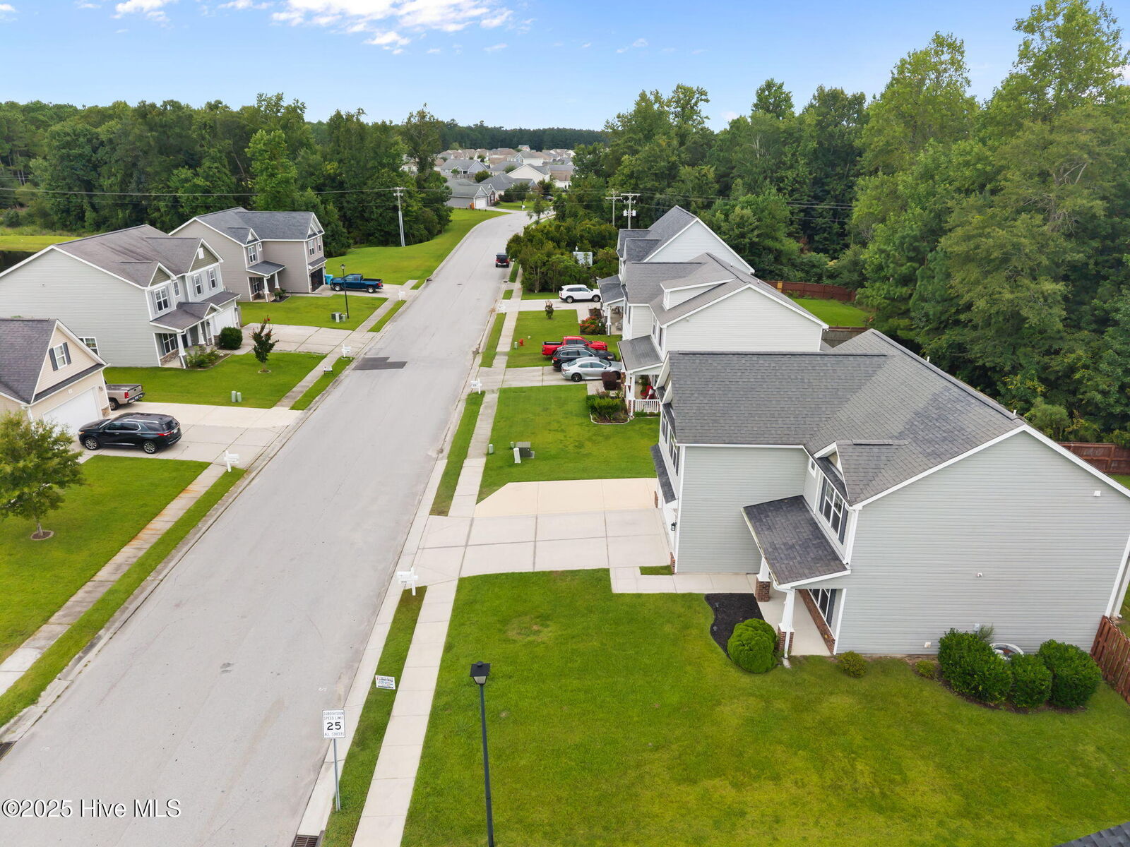 Property Photo:  206 Merin Height Road  NC 28546