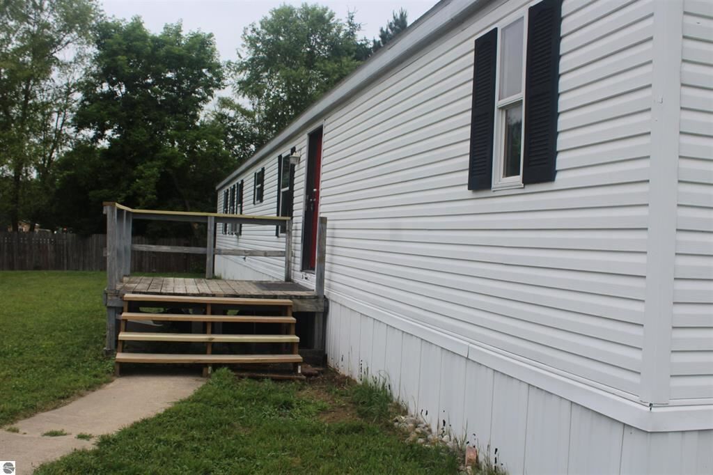Property Photo:  49 Tamarack  MI 49727 