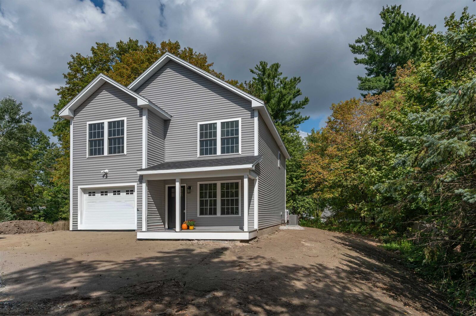 Property Photo:  3.5 Mt Pleasant Street  NH 03038 