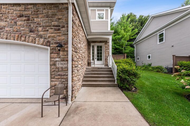 Property Photo:  17820 Valley Cove Court  MN 55391 