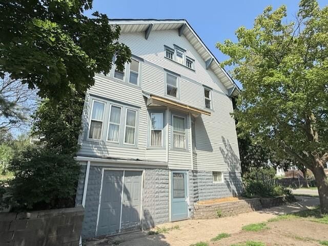 Property Photo: 1400 Charles Avenue MN 55104