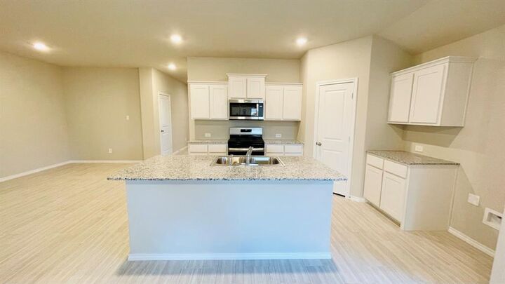 Property Photo: 4221 Subtle Creek Lane TX 76036