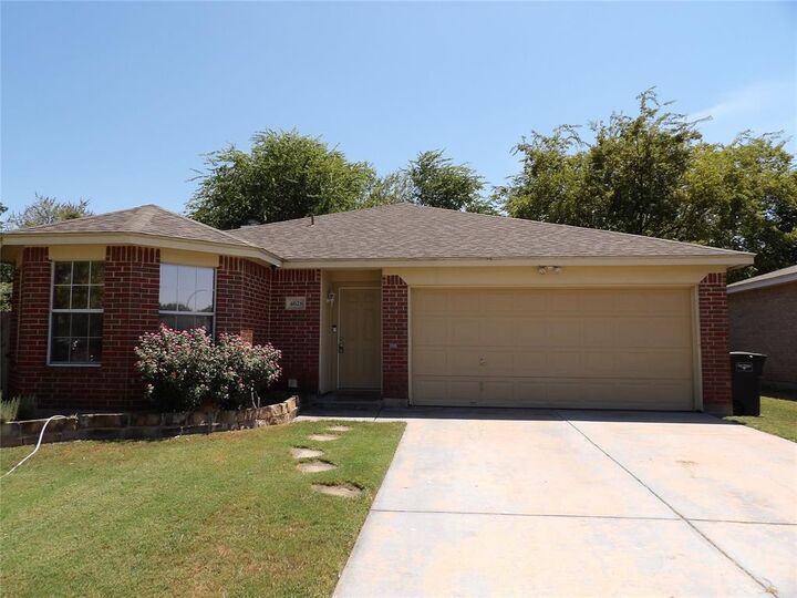 4628 Brimstone Drive  Fort Worth TX 76244 photo