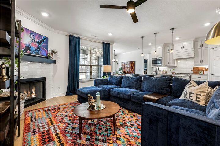 Property Photo:  800 Harbison Street  AR 72713 